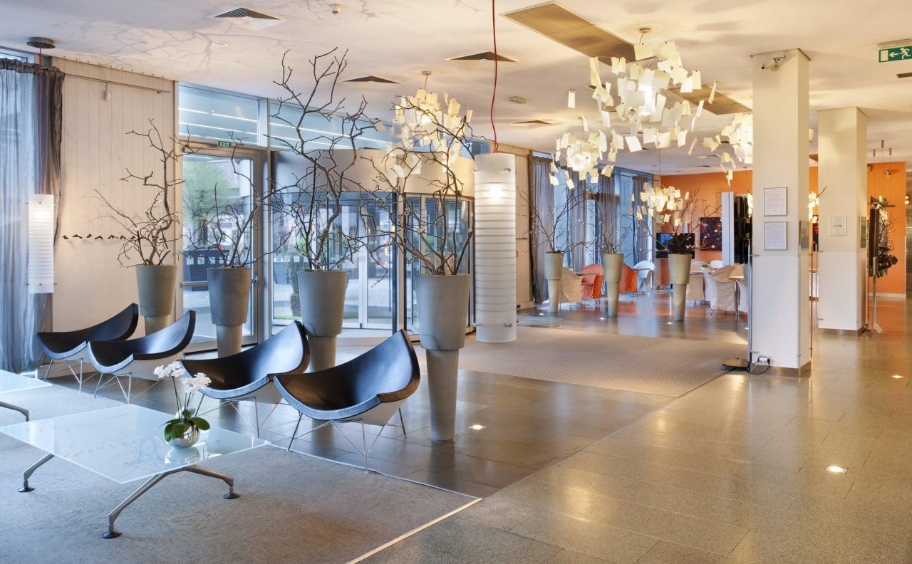 Holiday Inn Prague 9