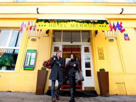 Hotel Merkur 11