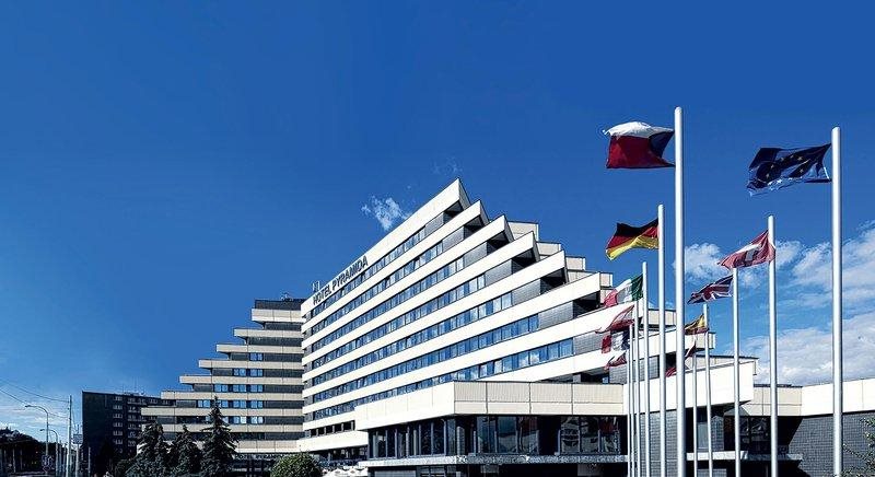 Orea Hotel Pyramida 1