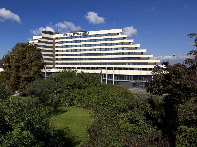 Orea Hotel Pyramida 12
