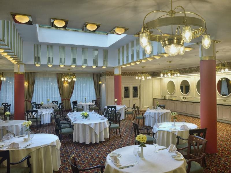 Hotel Savoy Prague 21