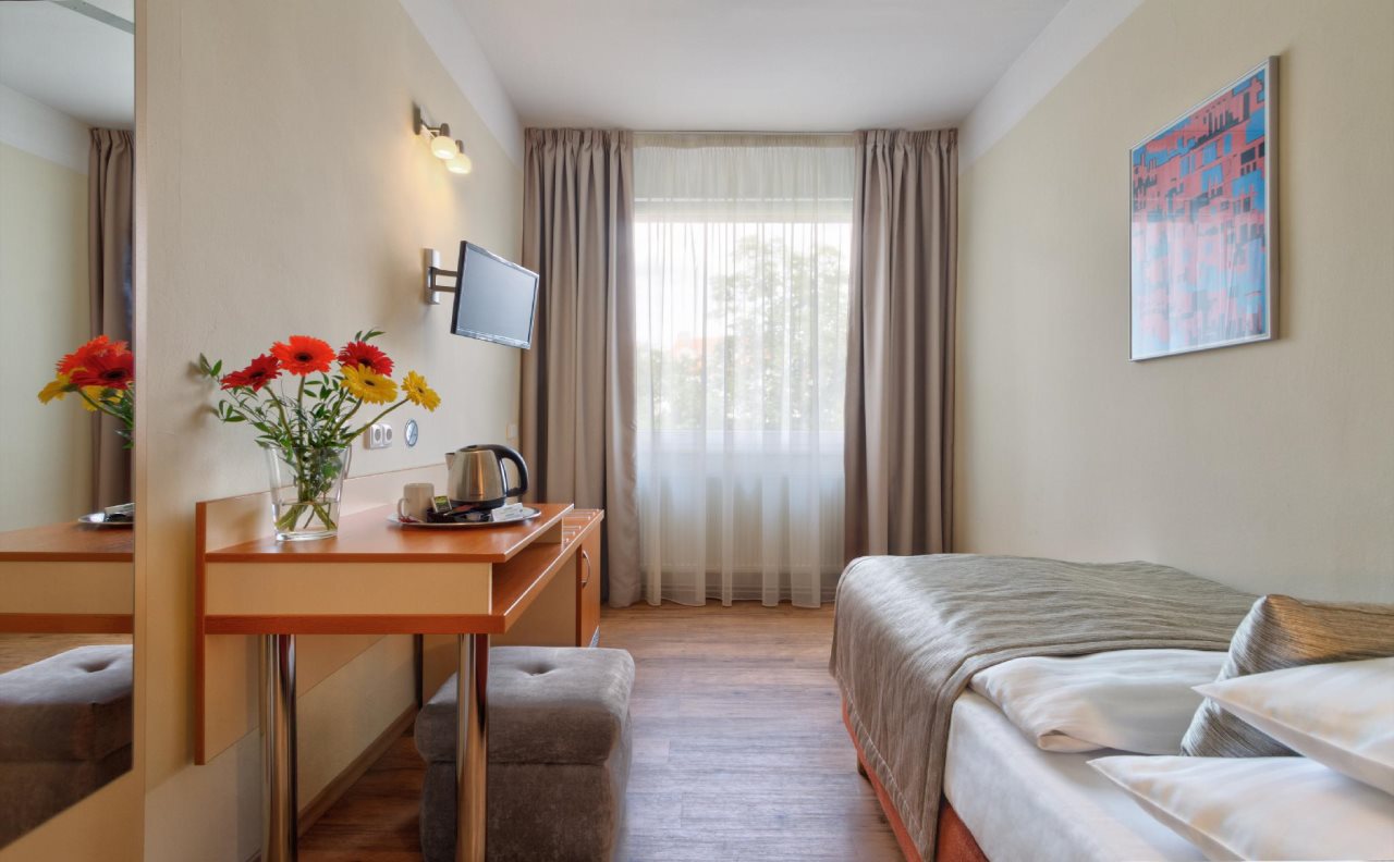 Aida Hotel 10