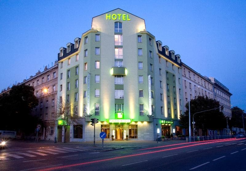 Parkside Plaza Alta Hotel 23