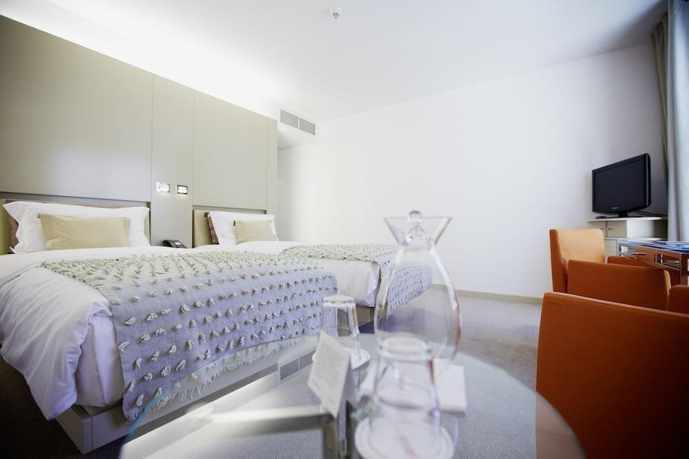 Hotel Josef 12