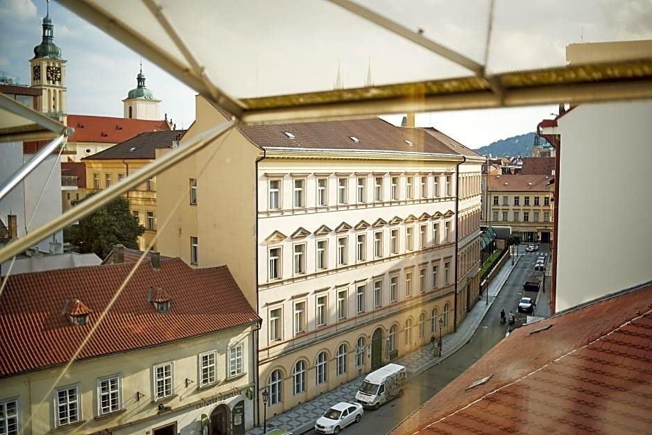 Hotel Josef 8