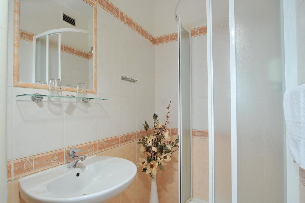 Hotel Uno Prague 7