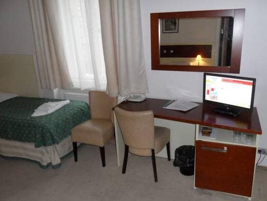 Hotel Atos 9