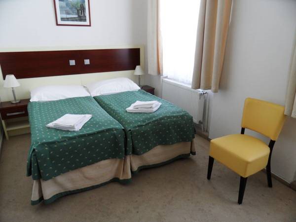 Hotel Atos 21