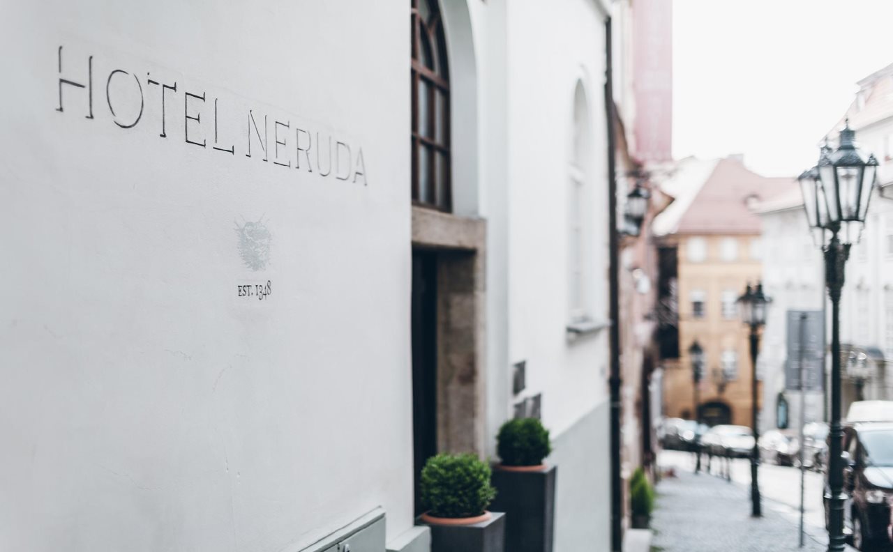 Design Hotel Neruda 13