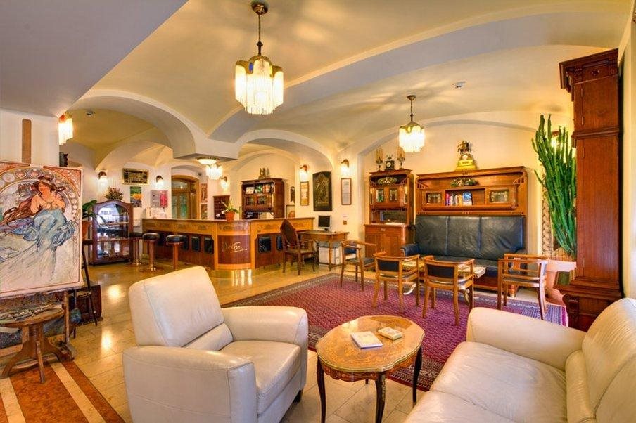 Hotel Mucha 16