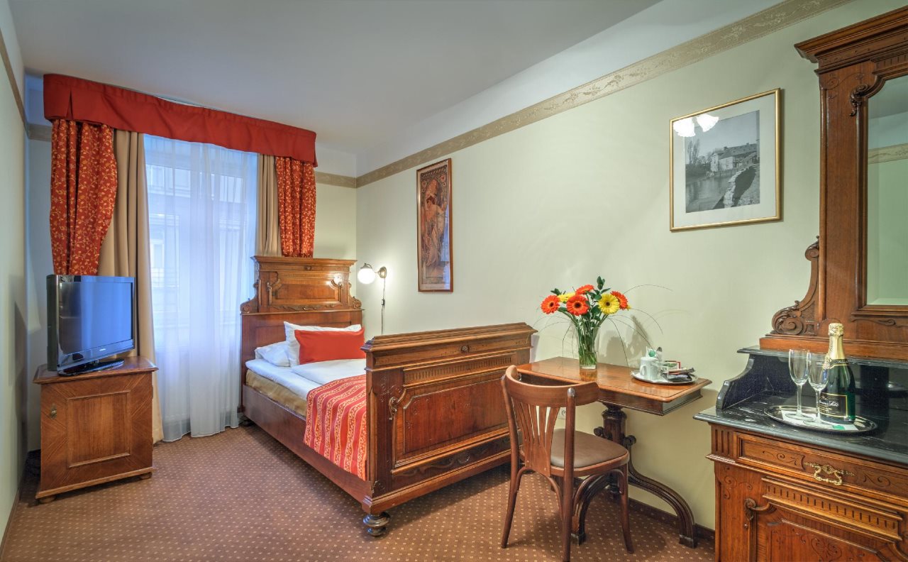 Hotel Mucha 2