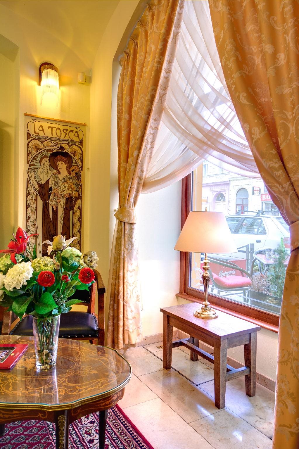 Hotel Mucha 23