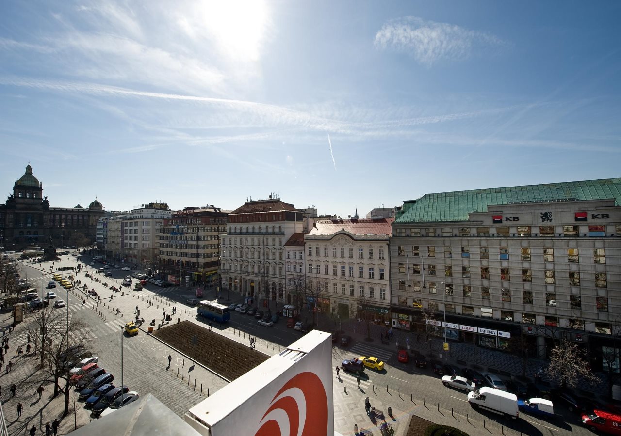 Ramada by Wyndham Prague City Centre 14