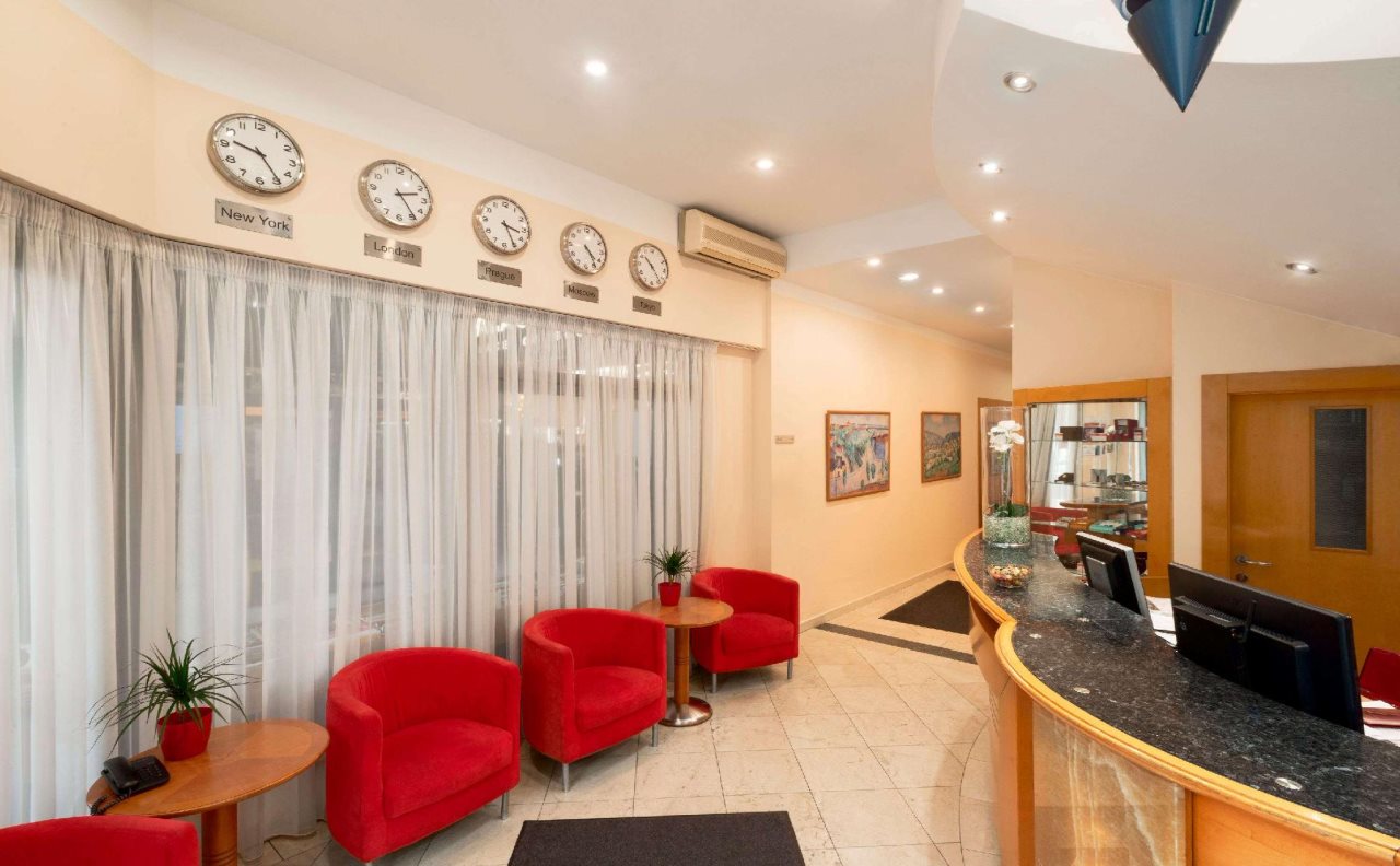Ramada by Wyndham Prague City Centre 5