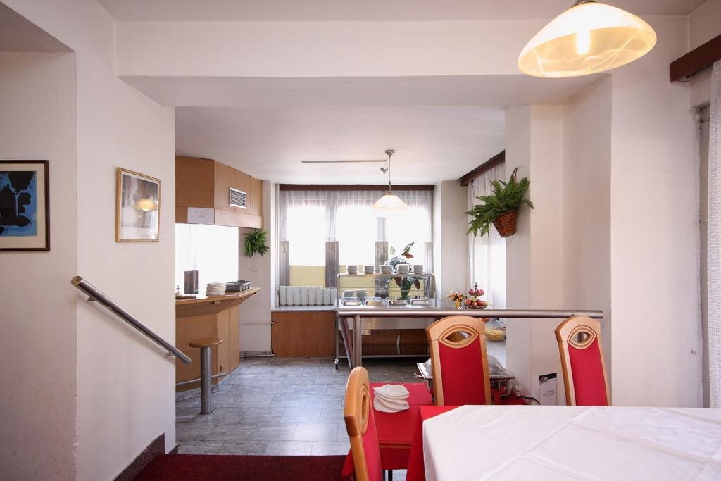 Hotel Legie 6