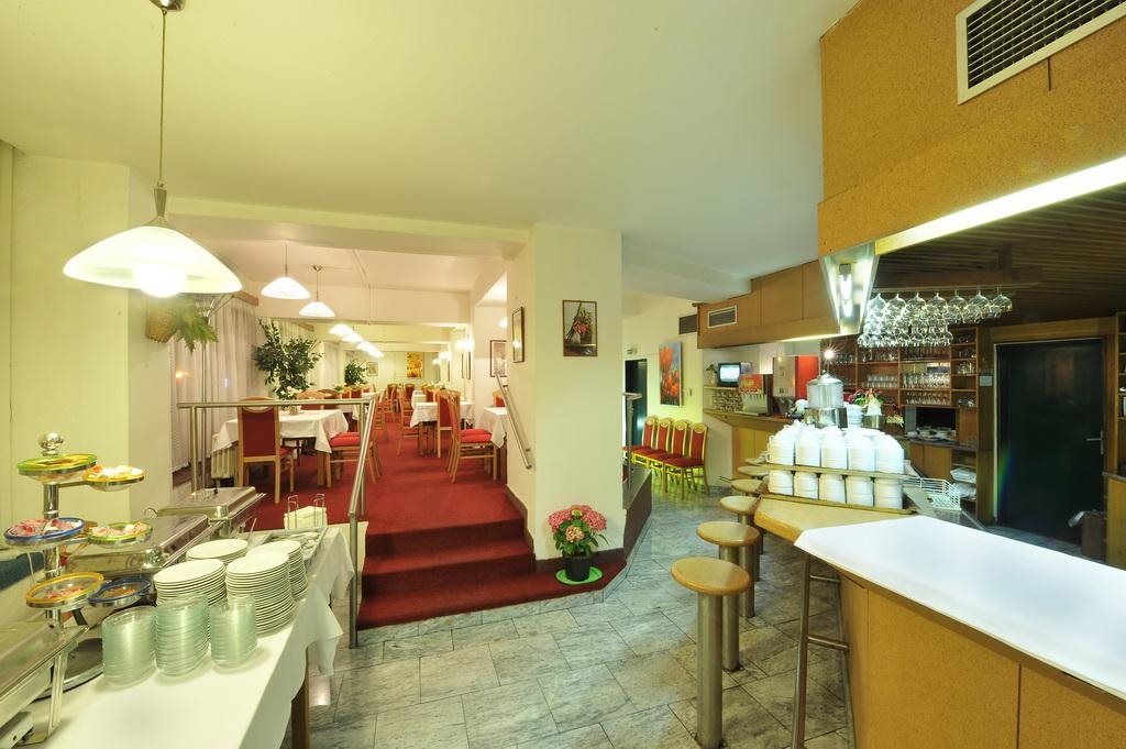 Hotel Legie 9