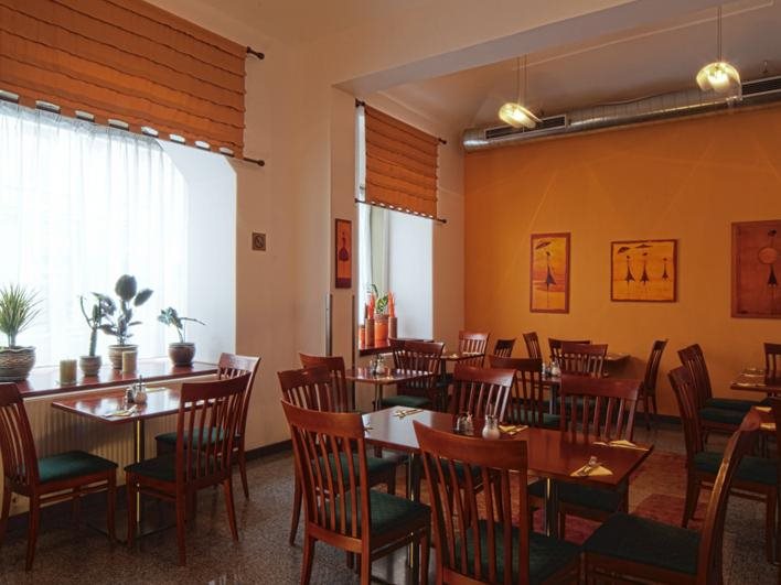 EA Hotel Victoria 8
