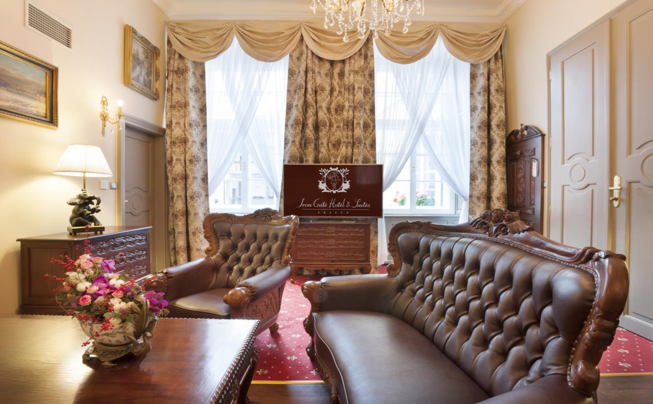 Iron Gate Hotel & Suites 5