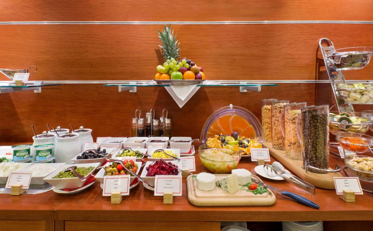 Ramada by Wyndham Airport Prague 17