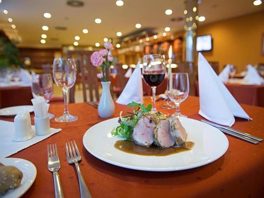Ramada by Wyndham Airport Prague 3