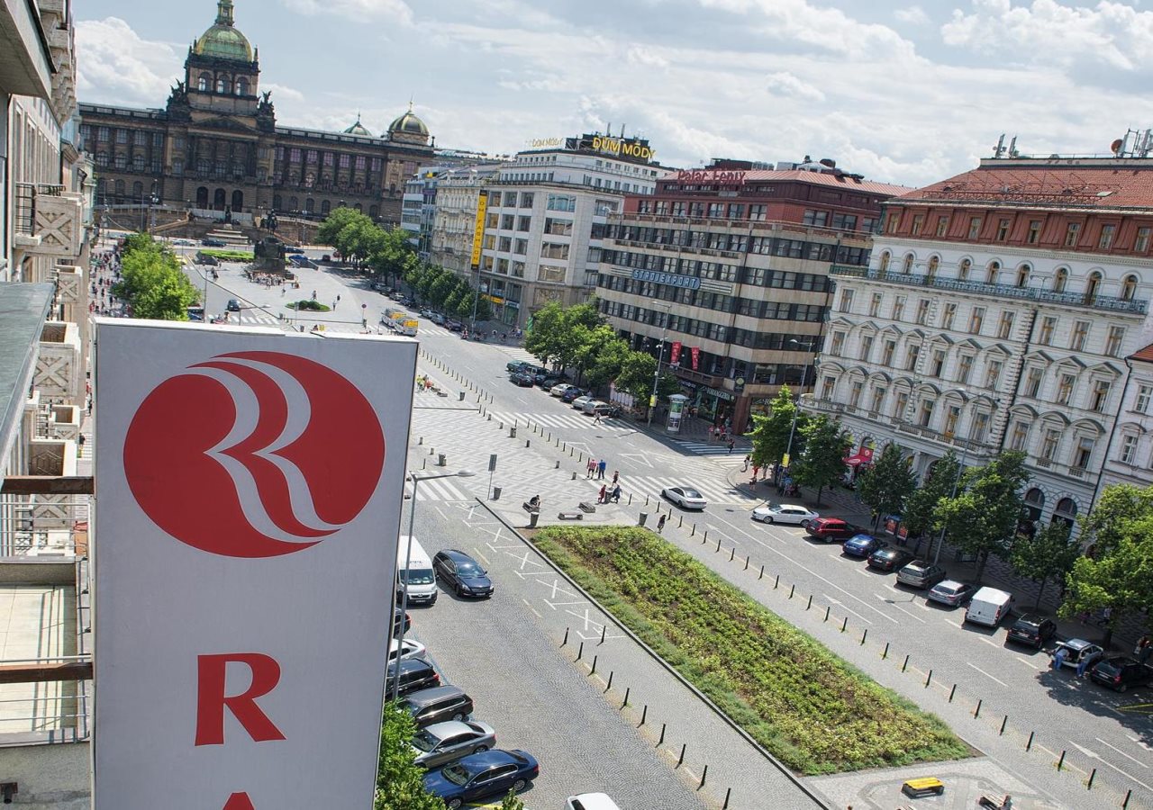 Ramada by Wyndham Airport Prague 6