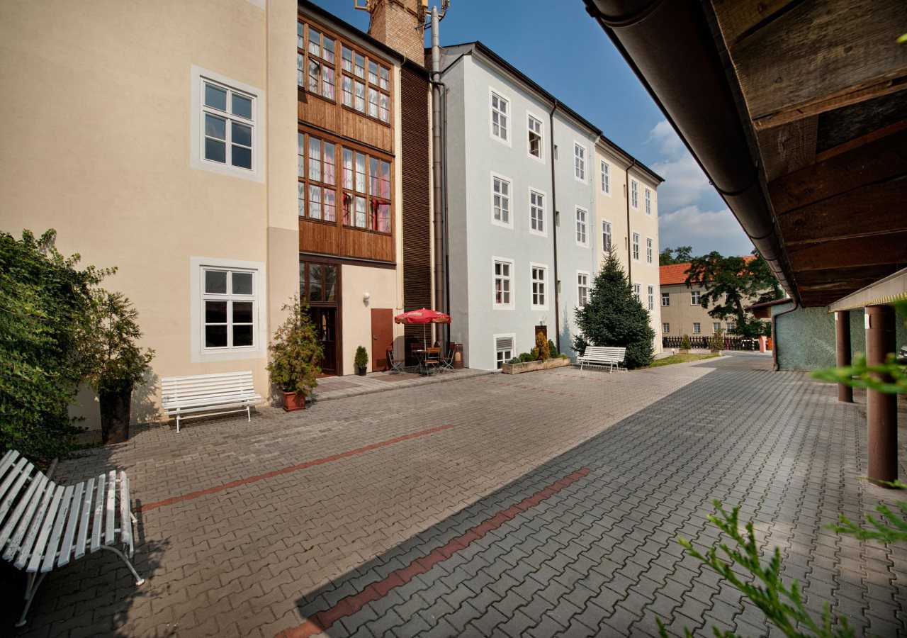 EA Hotel Jeleni dvur Prague Castle 8