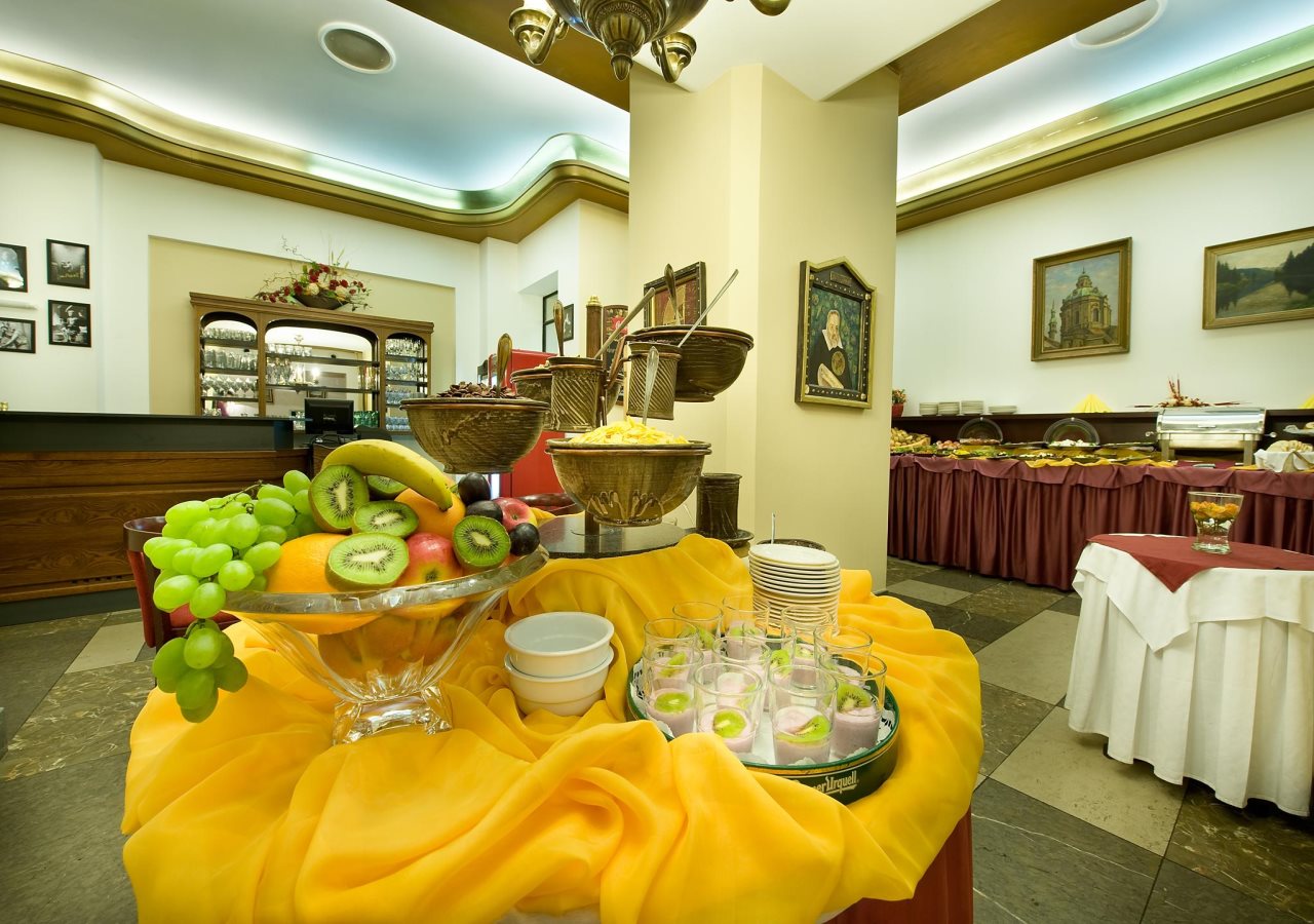 EA Hotel Rokoko 20