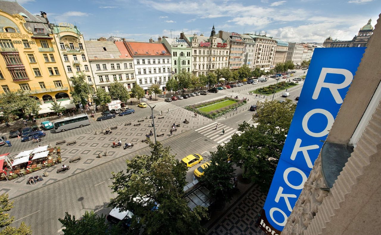EA Hotel Rokoko 22