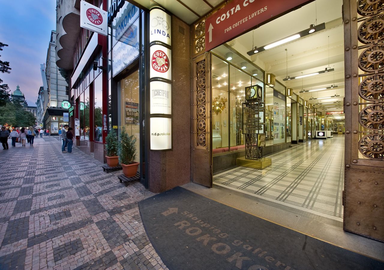 EA Hotel Rokoko 2