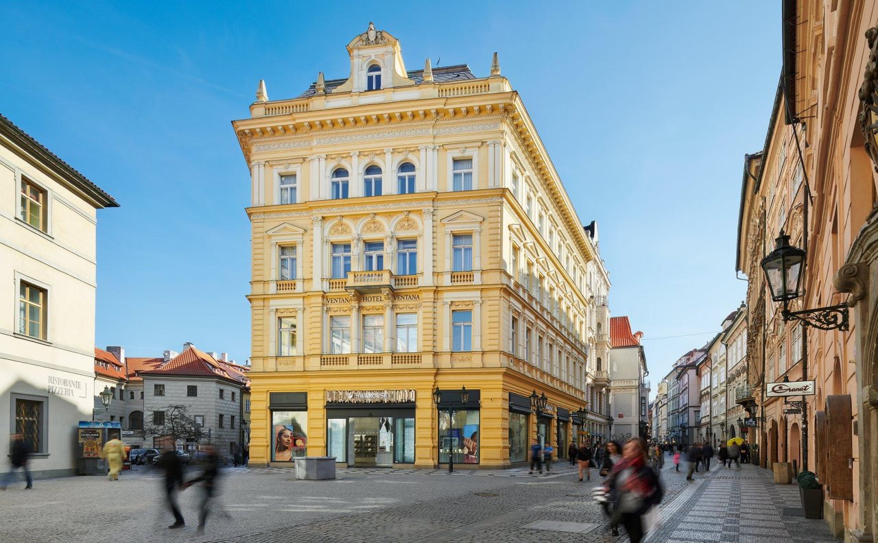 Ventana Hotel Prague 11