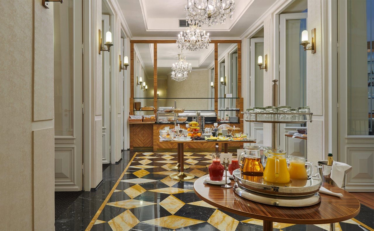 Ventana Hotel Prague 8