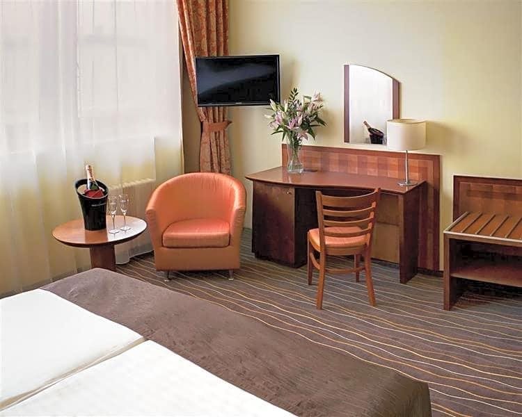 Luxury Family Hotel Bila Labut 9