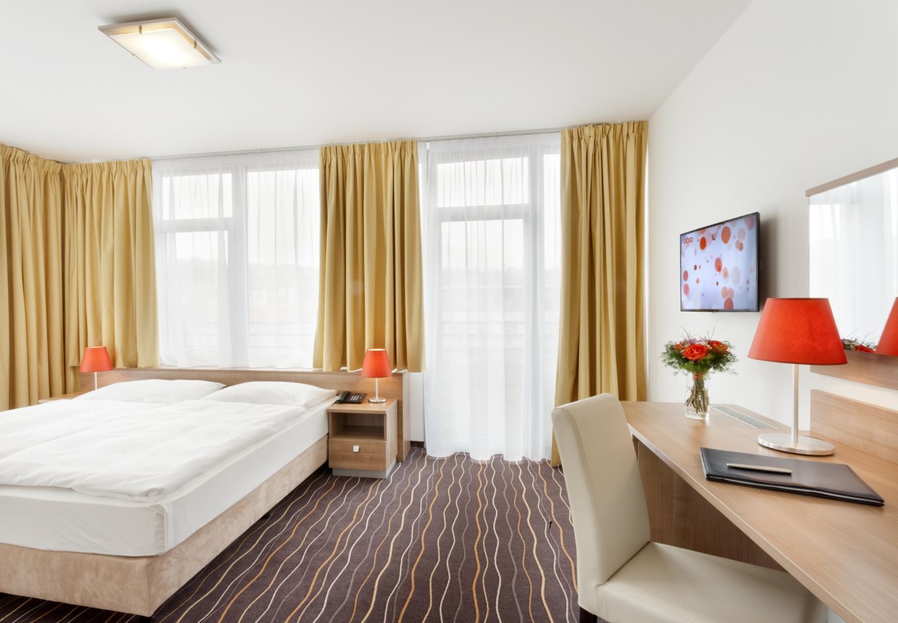 Akcent Hotel 1