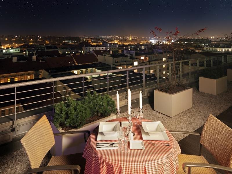 ibis Praha Old Town 8