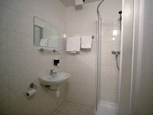 Aureli hotel City Inn 12
