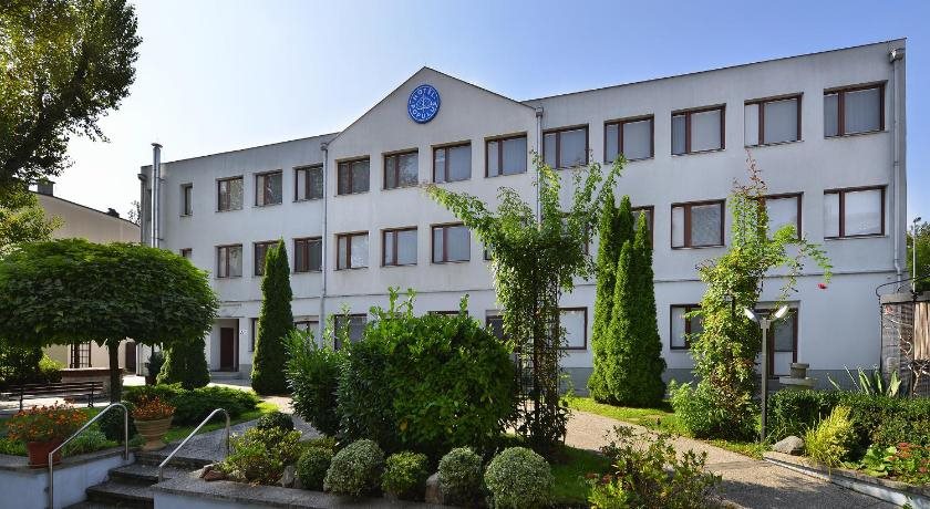 EA Hotel Populus 13