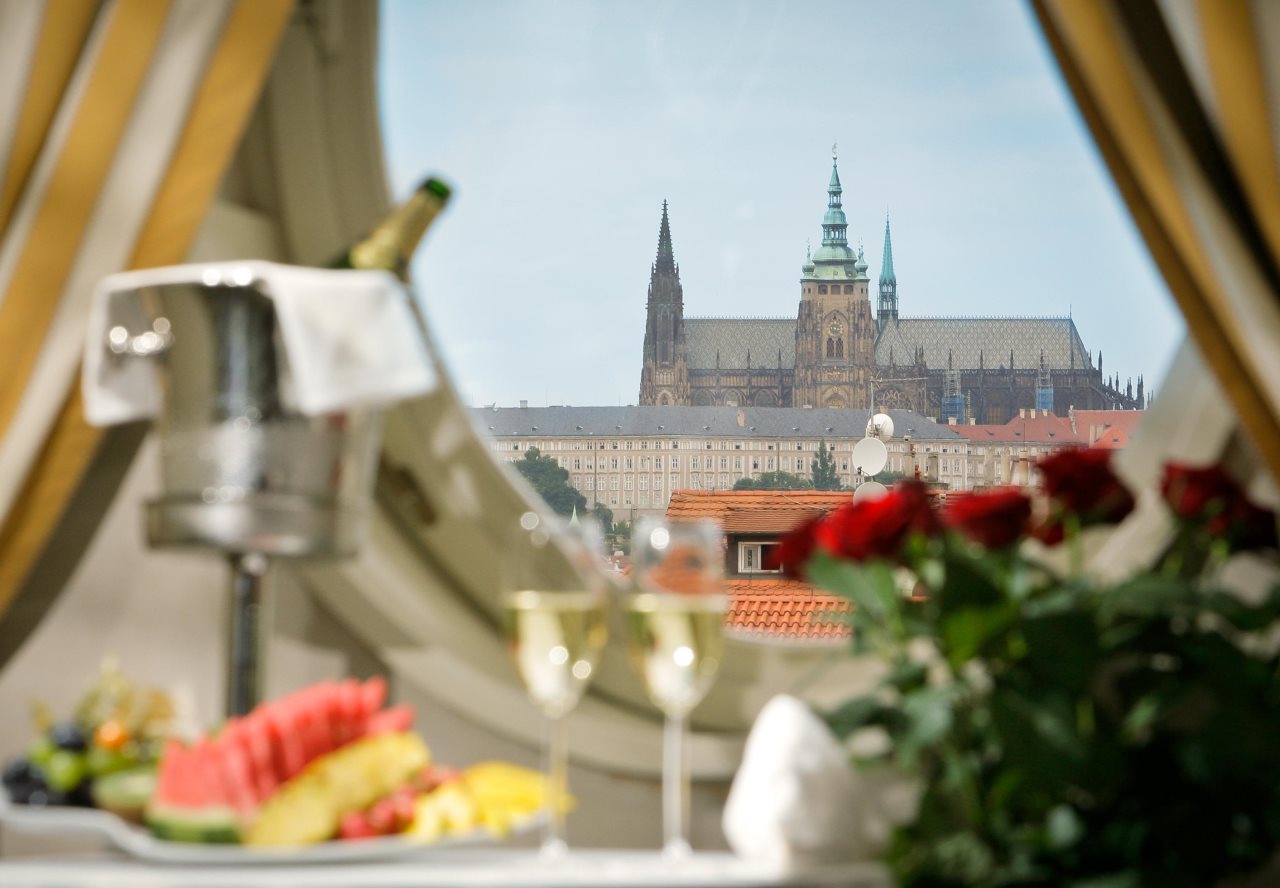 Mamaison Hotel Riverside Prague 13