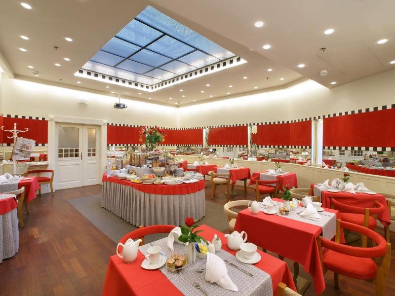 Mamaison Hotel Riverside Prague 4