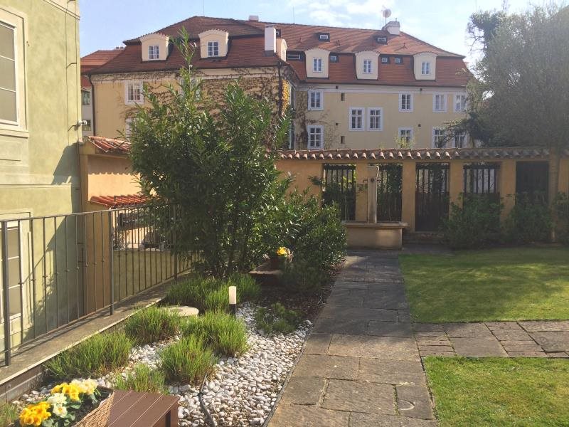 Appia Hotel Residences Prag 13