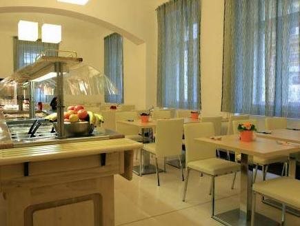 Hotel Páv 8