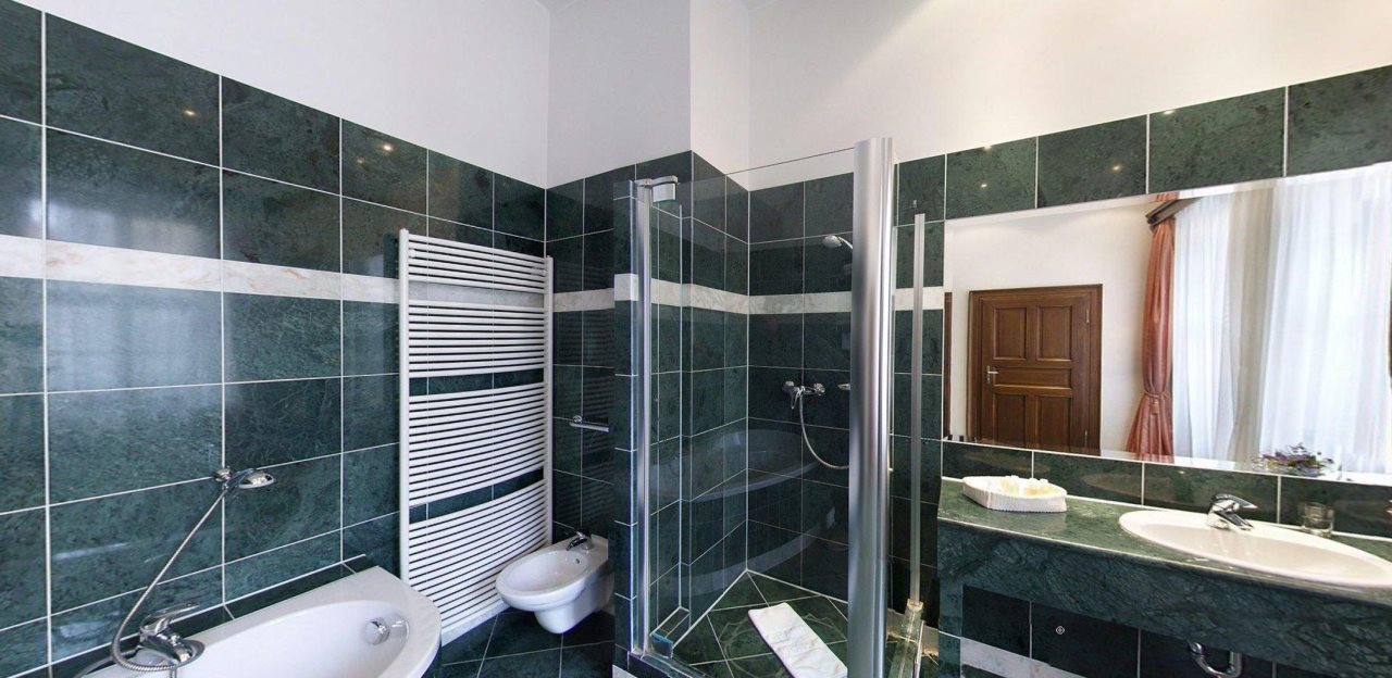 Grand Hotel Praha 14