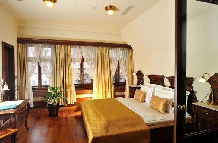 Grand Hotel Praha 17