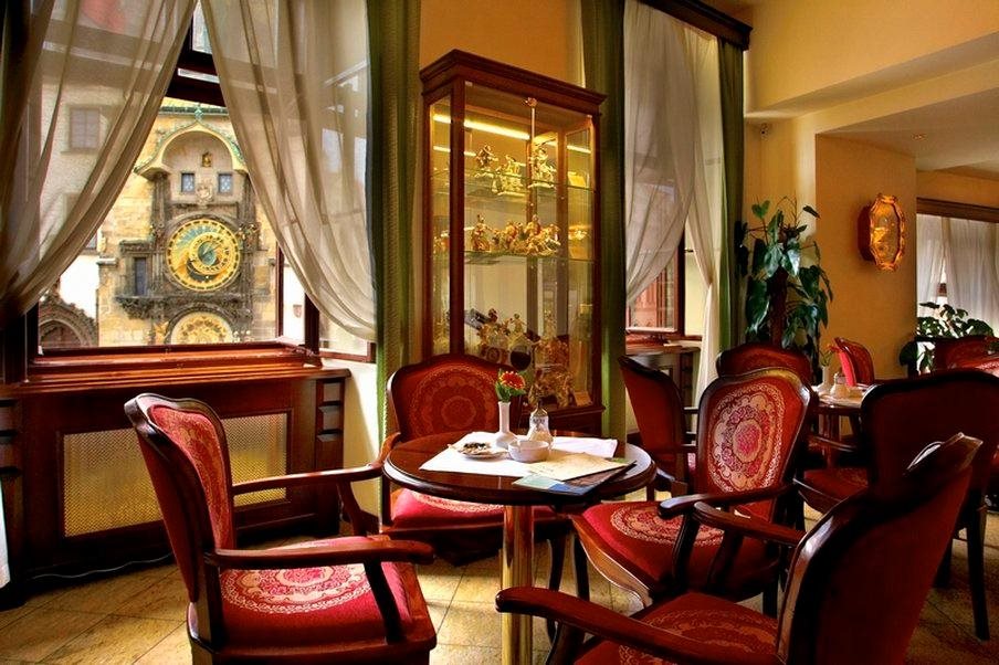 Grand Hotel Praha 18