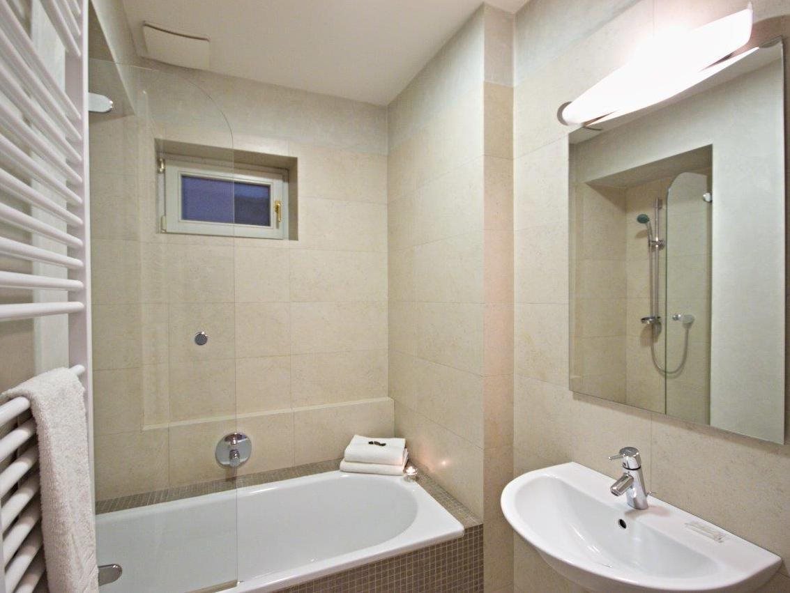 River View Residence 19