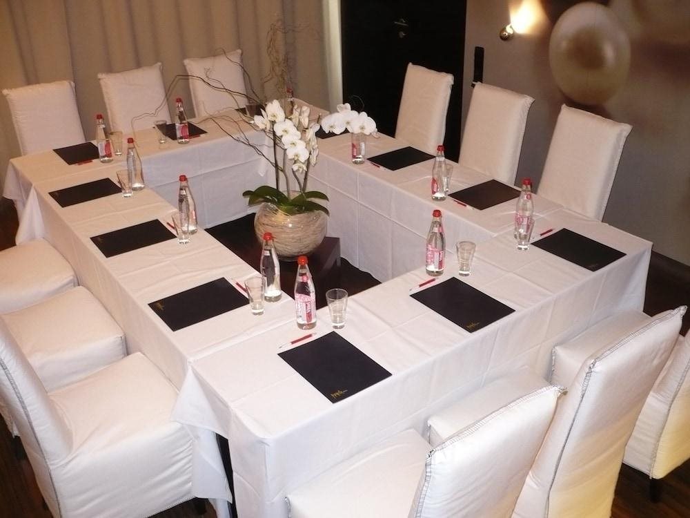 Perla Hotel Prag 18