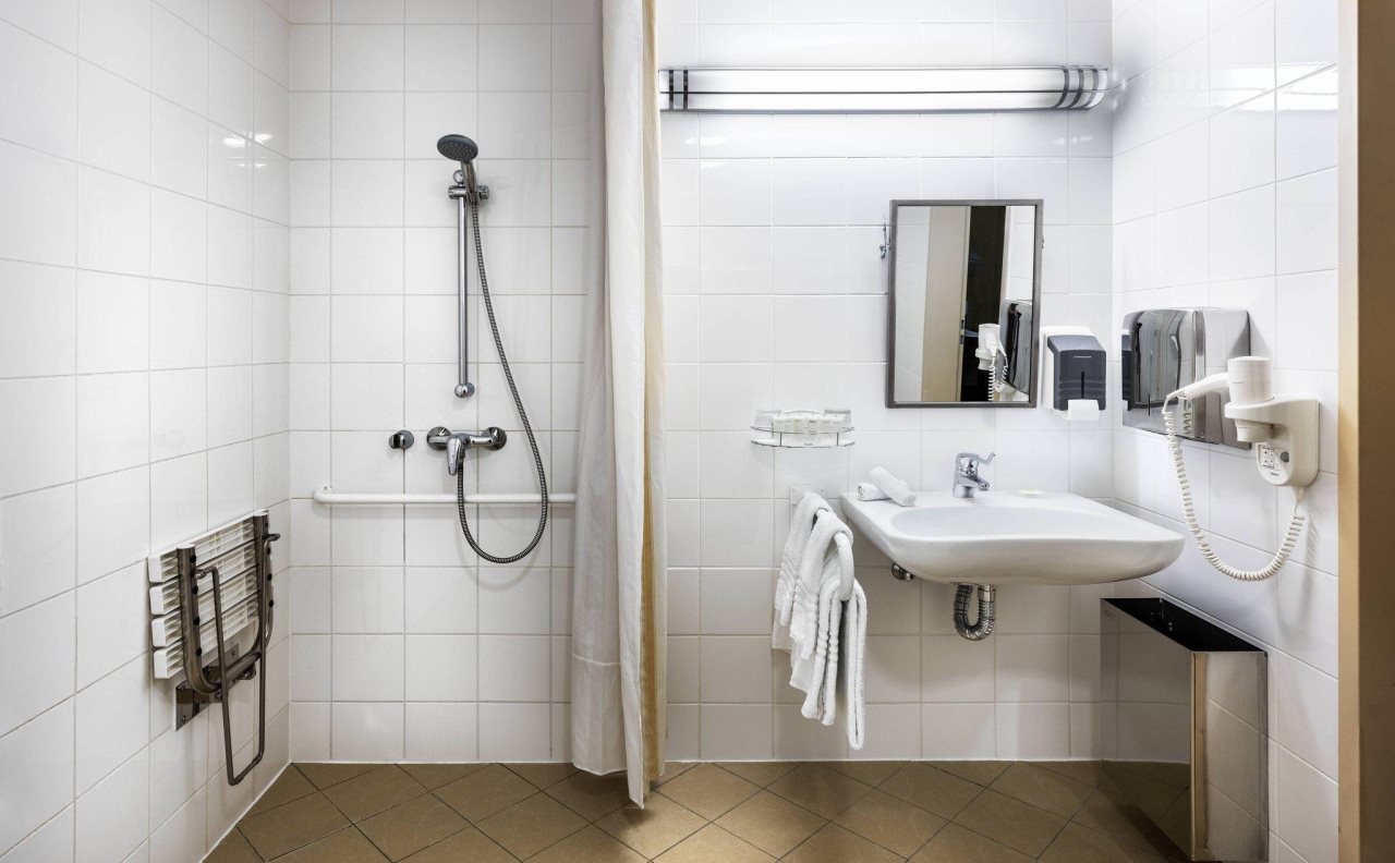 Courtyard by Marriott Prague City 2