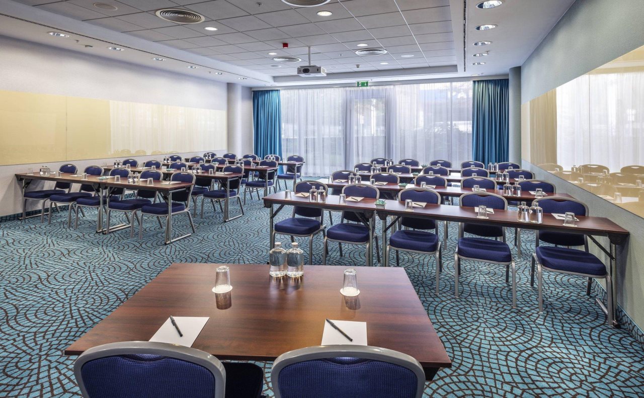 Courtyard by Marriott Prague City 20