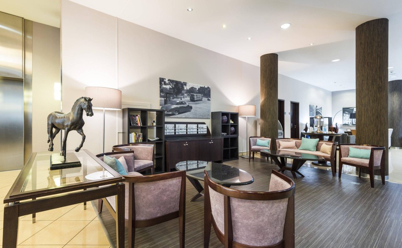 Courtyard by Marriott Prague City 6