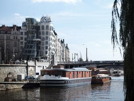 Boat Hotel Matylda 13