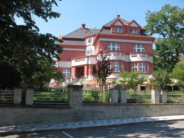 Villa 24